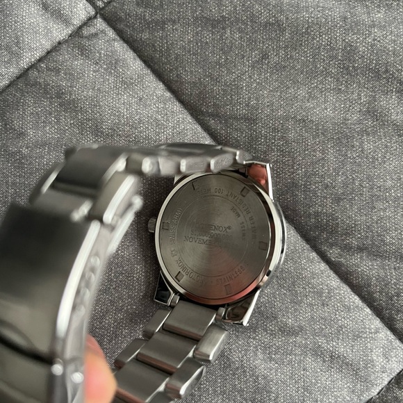 Victorinox Swiss Army Watch - Picture 4 of 4